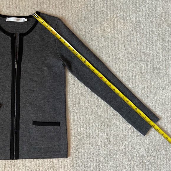Simons XS zip up sweater - Picture 4 of 8